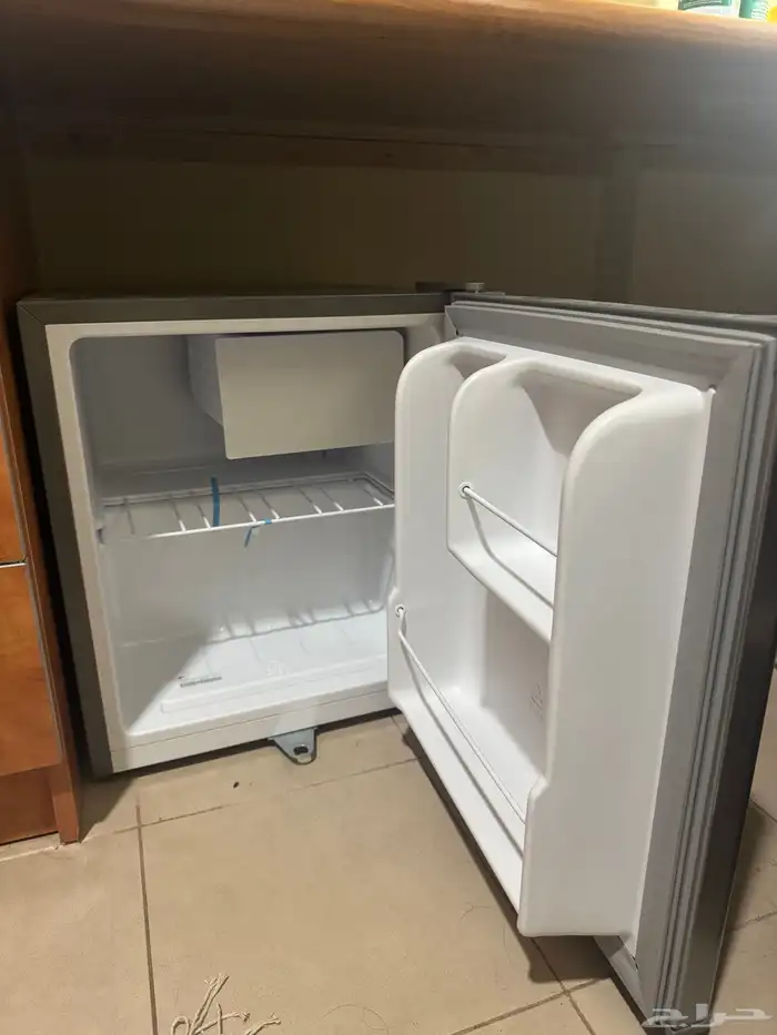 ثلاجة اديسون صغيرة جديدة 1