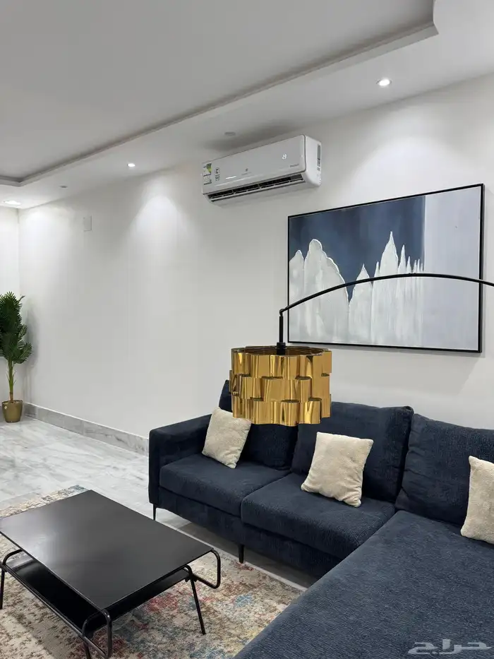 شقة الايجار فاخرة قريبه من الجامعه 4