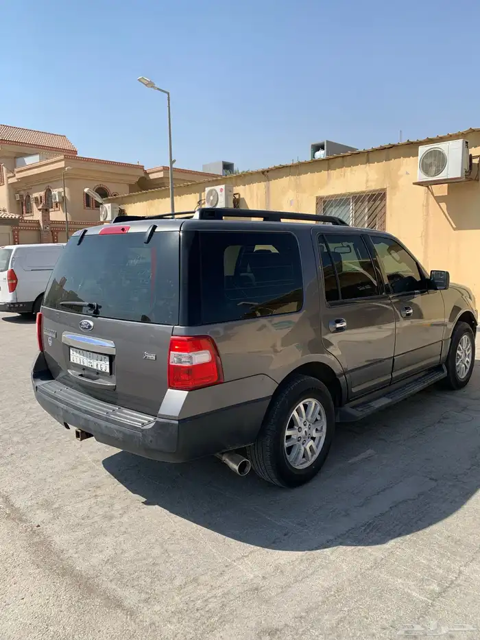فورد اكسبيدشن 2014 11