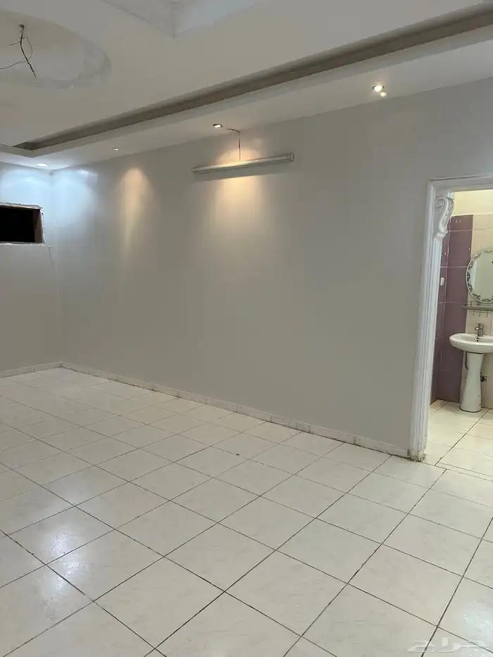 شقة حي طويق بوسط الخدمات ذات موقع استراتيجي 6