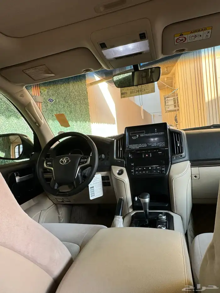 لاندكروزر 2020 تورنق 22