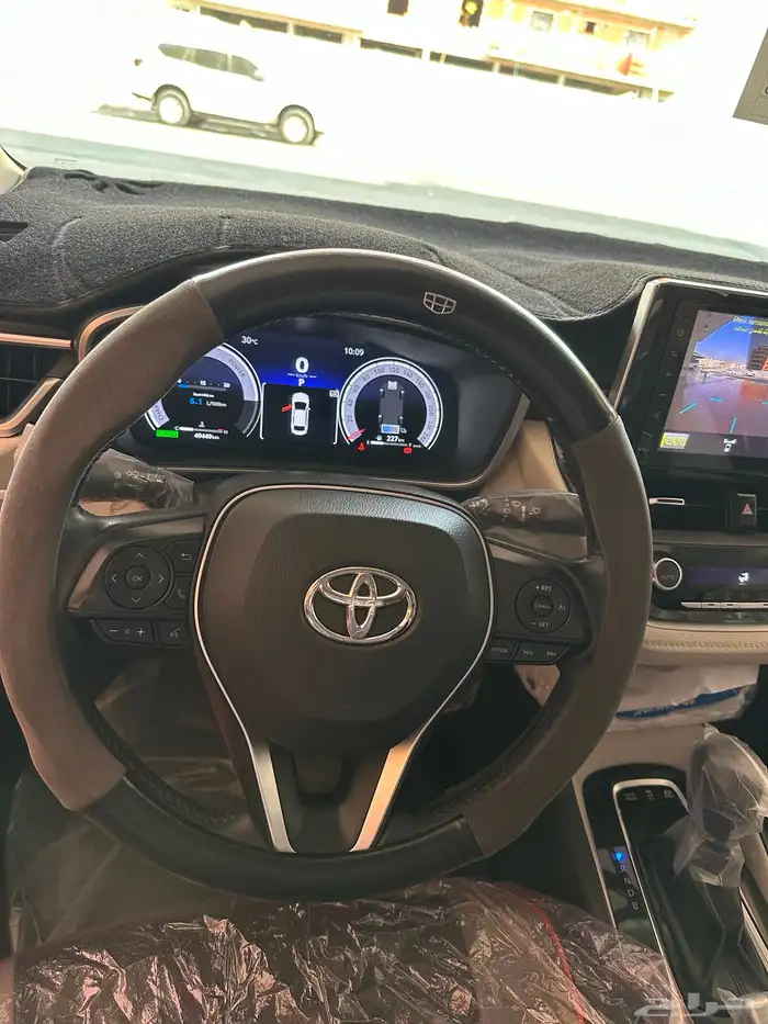 كورولا 2024 GLI هايبرد اعلى فئة - ممشى قليل - شبه وكالة 36