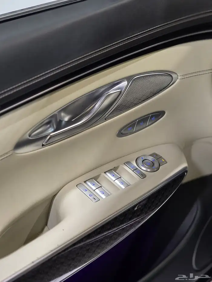 جينسس GV70 موديل 2021 بحاله ممتازه 21