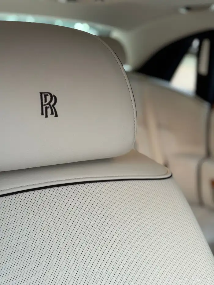 رولزرويس قوست 2014 - مخزن - ممشى 28 الف كيلومتر فقط 14