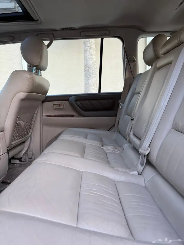 لاندكروزر VXR فكسار قير عادي اساس فل ( وكالة ) 33