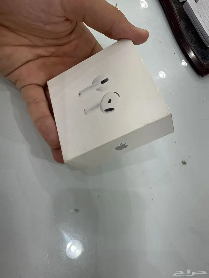 ايربودز ابل 4 جديده واصلي لم تستخدم 2