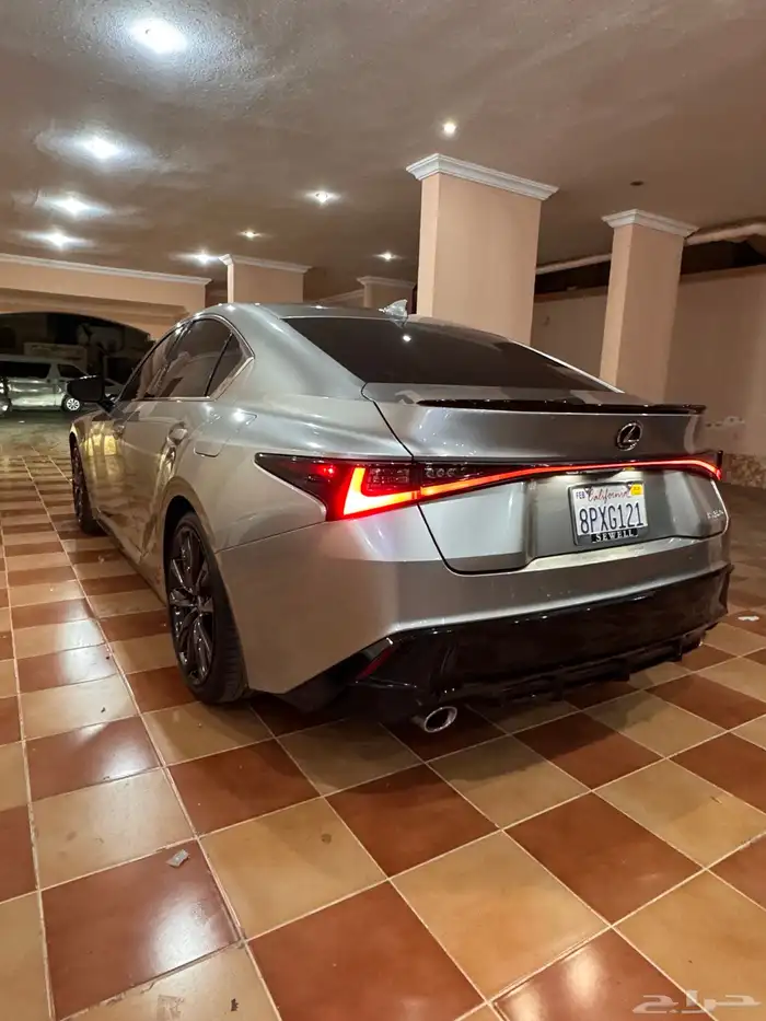 لكزس IS 350 F Sport 2023 7