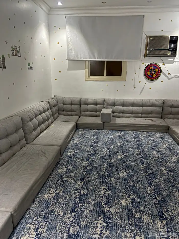 كنب وفرش لي البيع 3