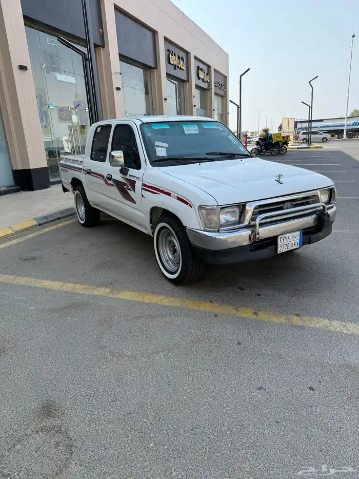 هايلوكس 2000 2