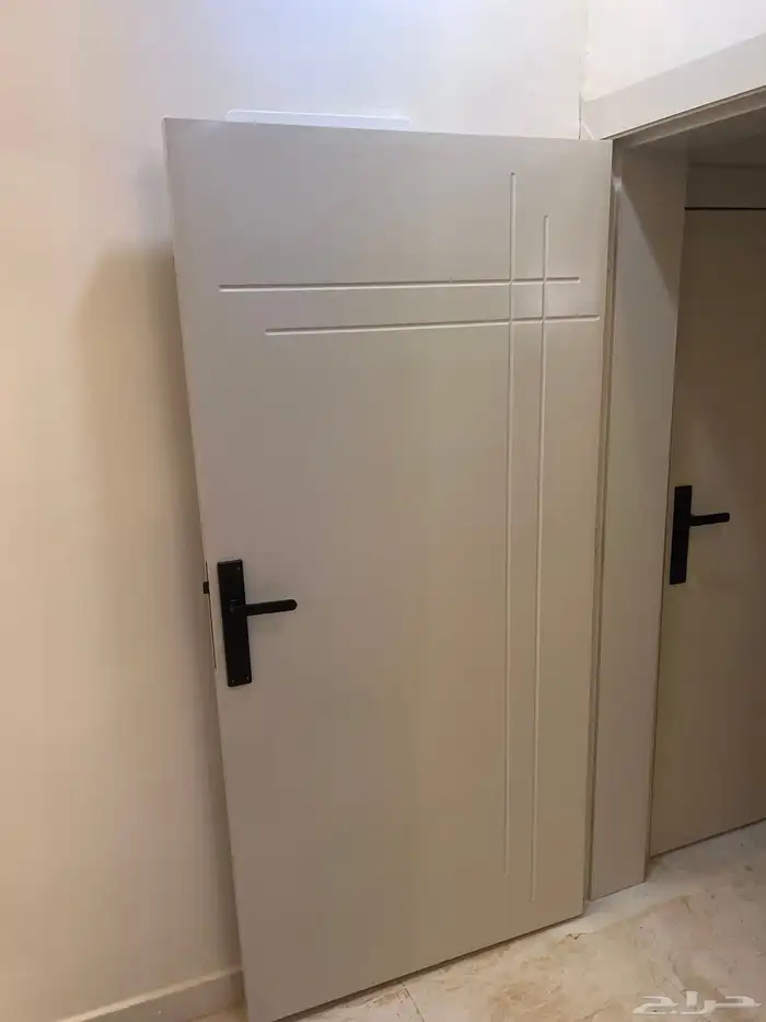 تصنع ابواب خشب حساب الطلب علي جميع انواع الخشب 6