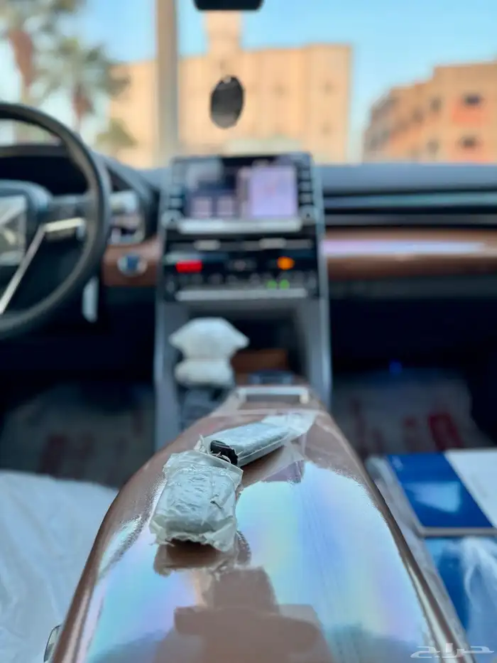 للبيع افالون 2021 ((فل كامل)) نظيفة جدا  ((ممشى قليل)) 64