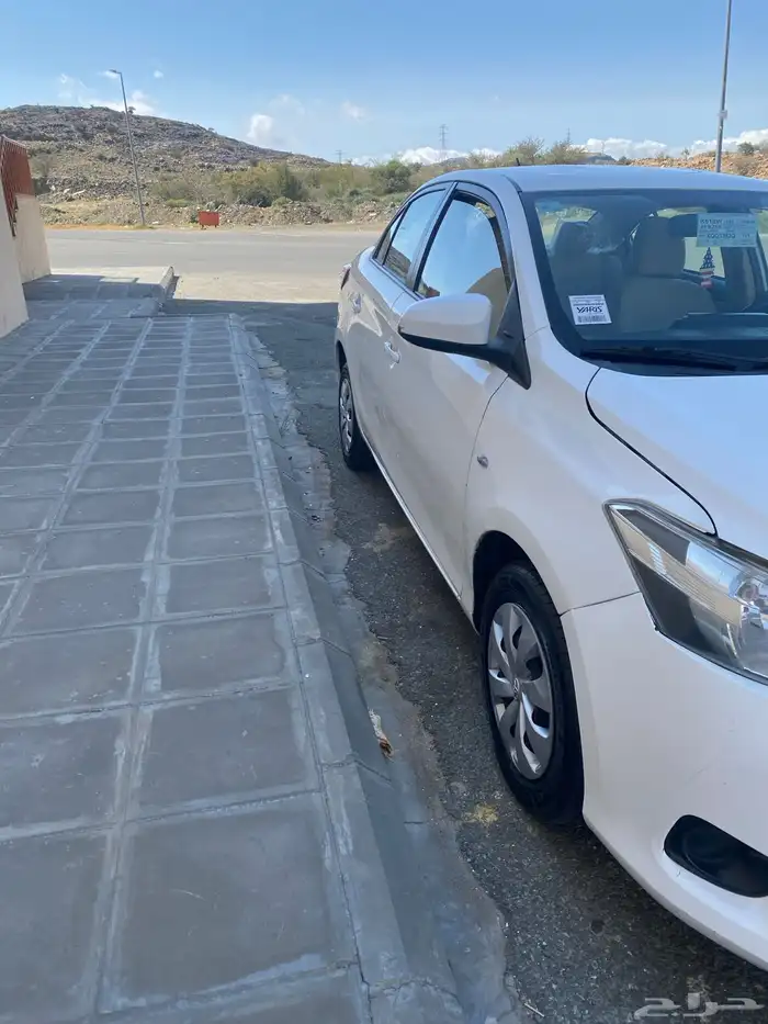 ( تم البيع ) يارس 2014 ممشى قليل 2