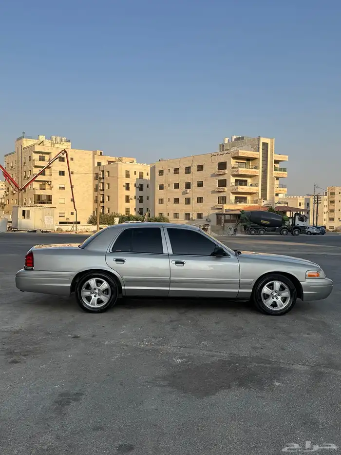 فورد فكتوريا 2007 3