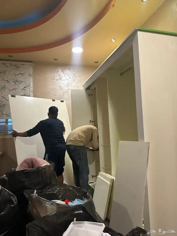 دولاب ملابس كبير 0
