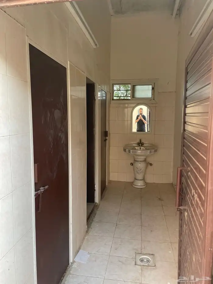 استراحة سكن عمال او مستودعات للاستثمار للأفراد والشركات 8