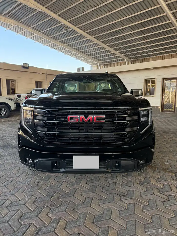 جئ أم سي سيرا غمارة الفيشن موديل 2025 0