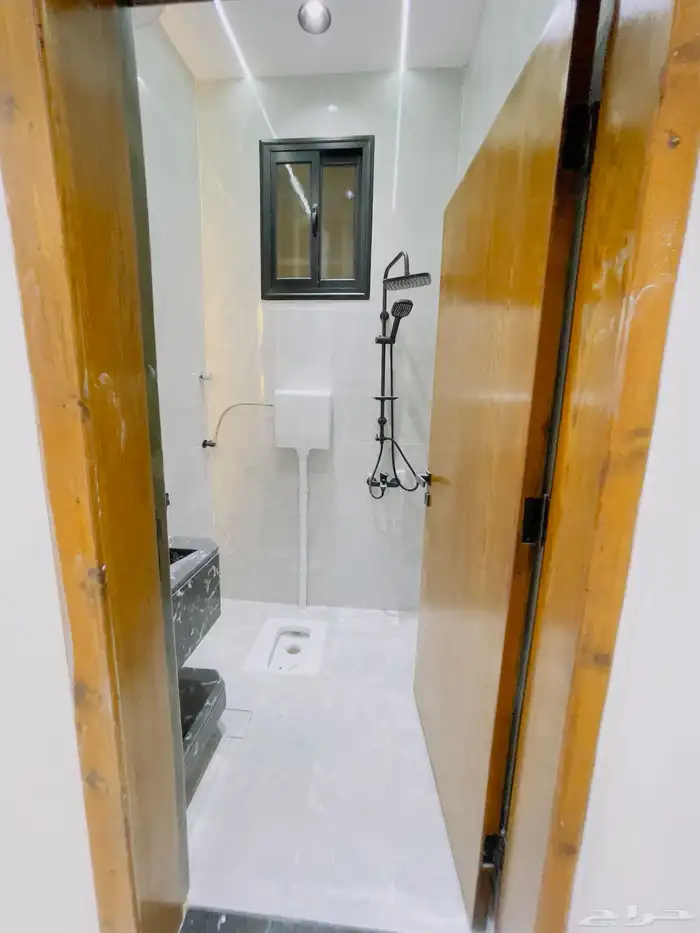 للبيع شقق تمليك ارضي بحوش مدخل سيارة حي الموسى 16