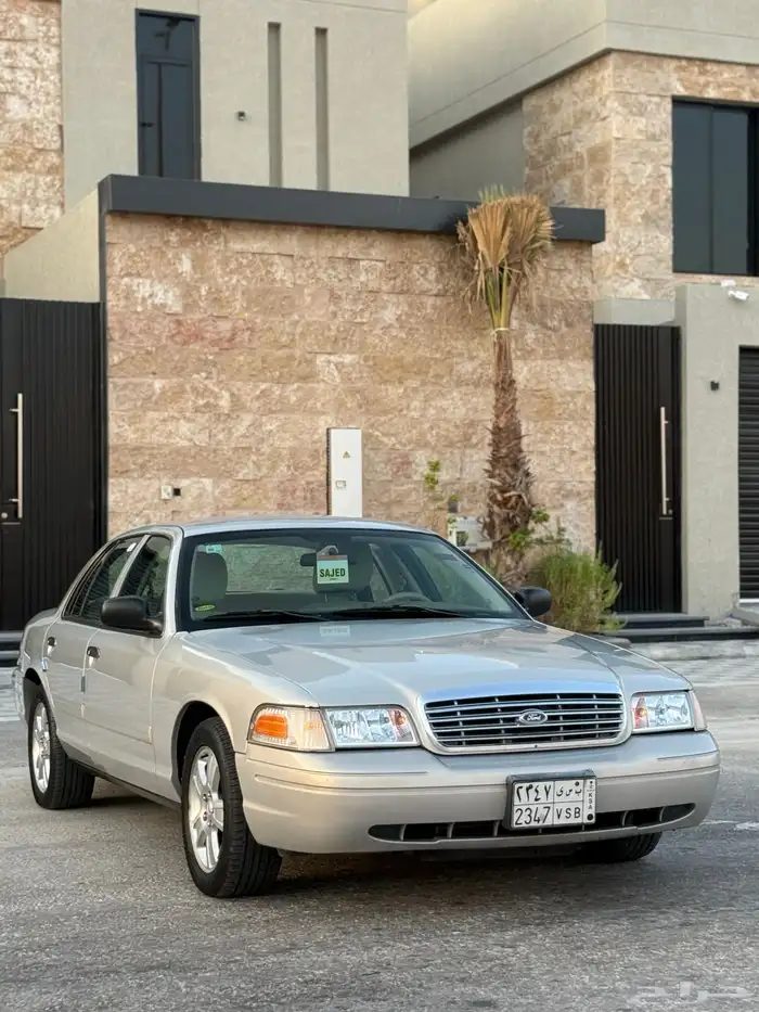 فورد فكتوريا سعودي وكالة 2011 12