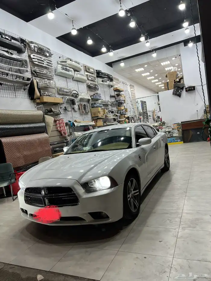 دودج تشارجر نضيف 1