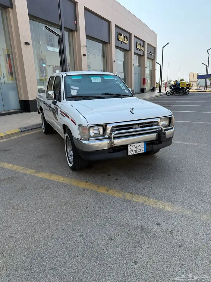 هايلوكس 2000 0