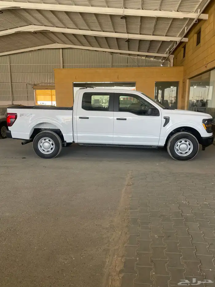 فورد غمارتين F150 فئة XLT موديل 2024 متوفر لدى الحسن 4