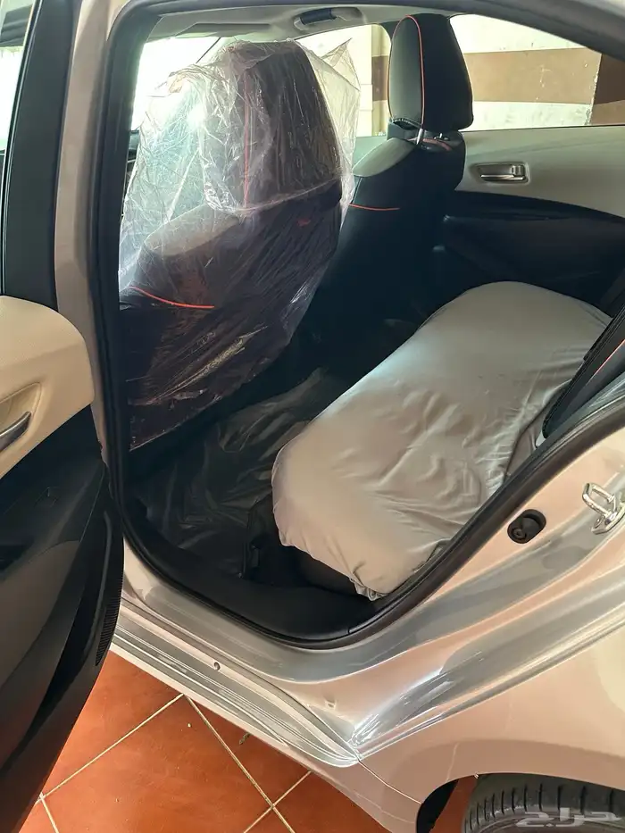 كورولا 2024 GLI هايبرد اعلى فئة - ممشى قليل - شبه وكالة 35