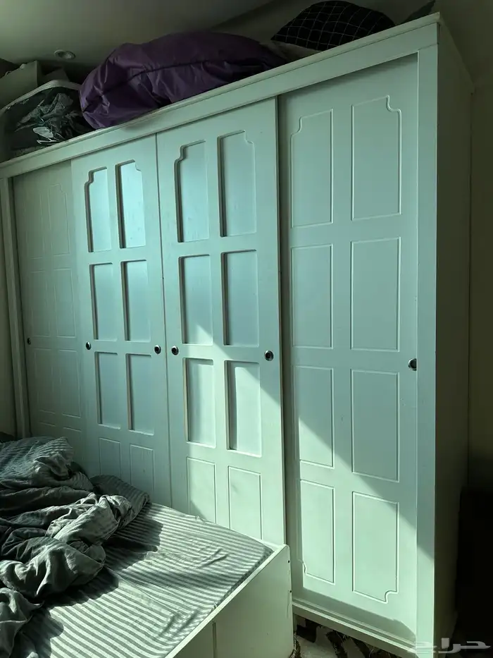 خزانة ملابس للبيع 2