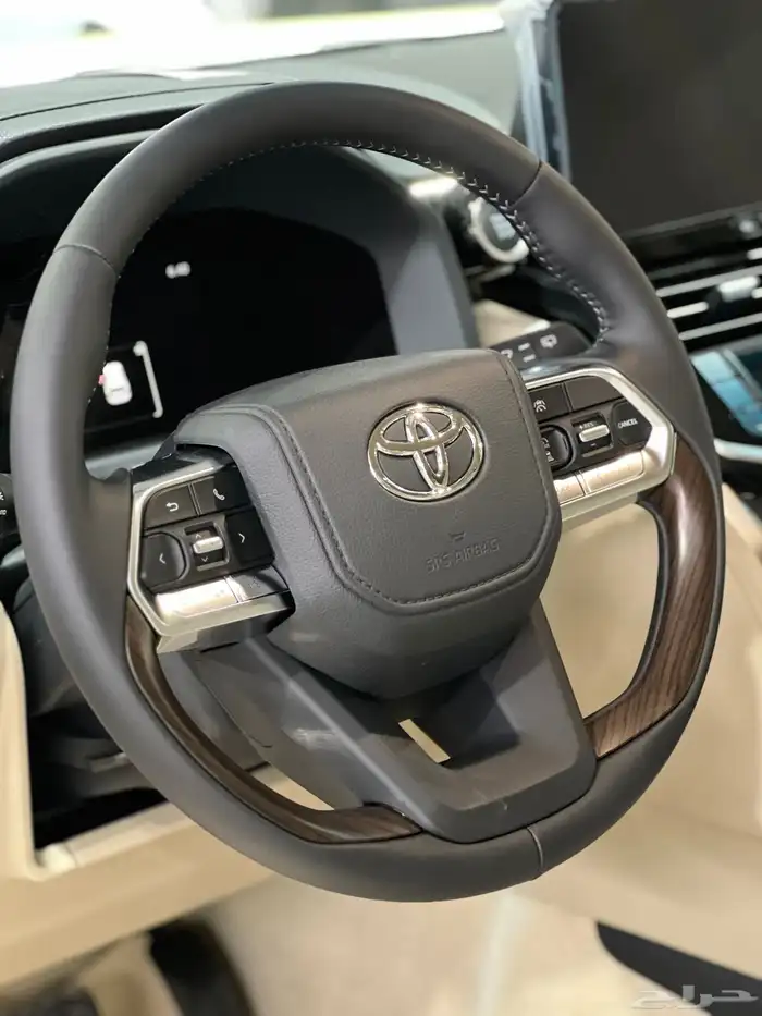 تويوتا   لاندكروزر GXR-S بنزين 2025 جديد سعودي 326.600شامل 10