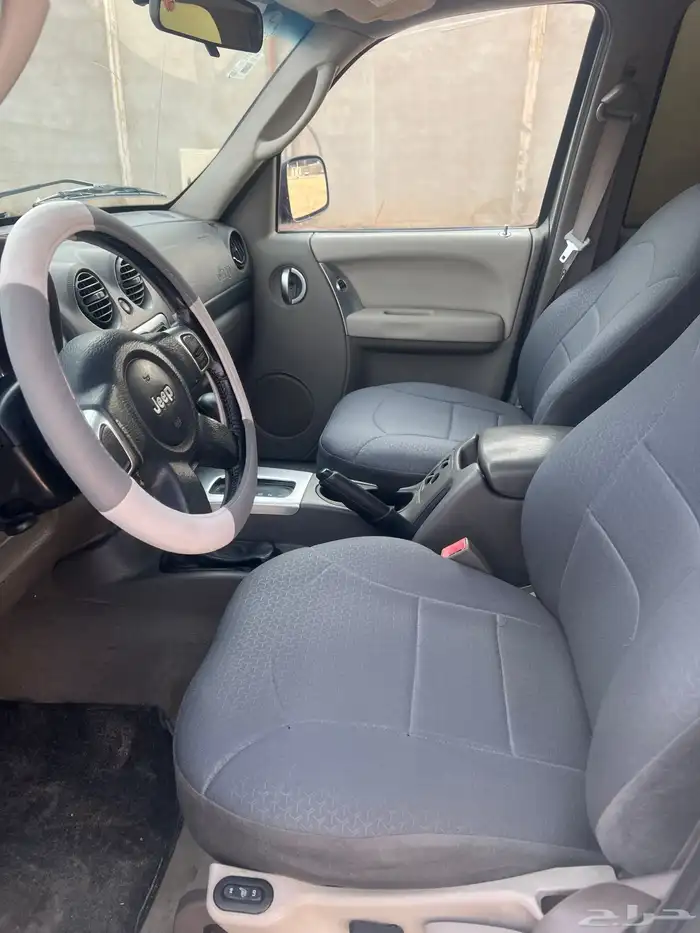 جيب شروكي 2002 8