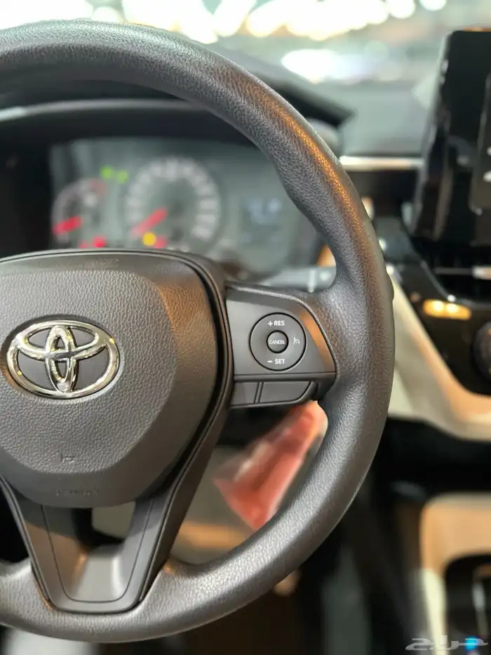 تويوتا   كورولا XLi استاندر 2.0 بنزين 2025جديد 78.750شامل 15