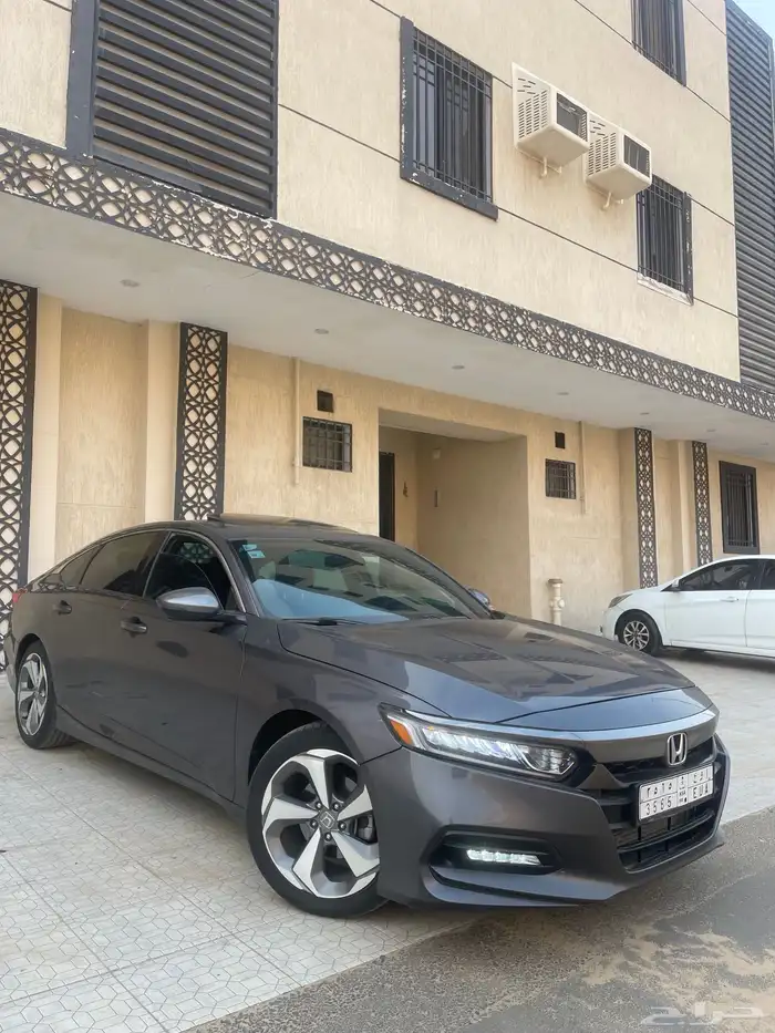 هوندا أكورد فئة SPORT 8