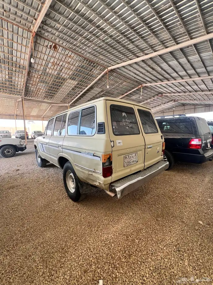 لاندكروزر 83 2
