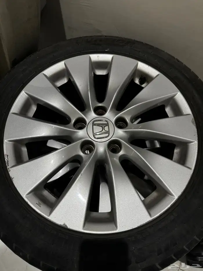 جنوط اكورد 2013 - 2016 اصلي وكاله نظيفه وشرط 3