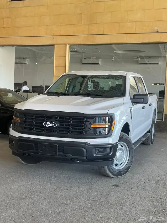 فورد غمارتين F150 فئة XLT موديل 2024 متوفر لدى الحسن 0