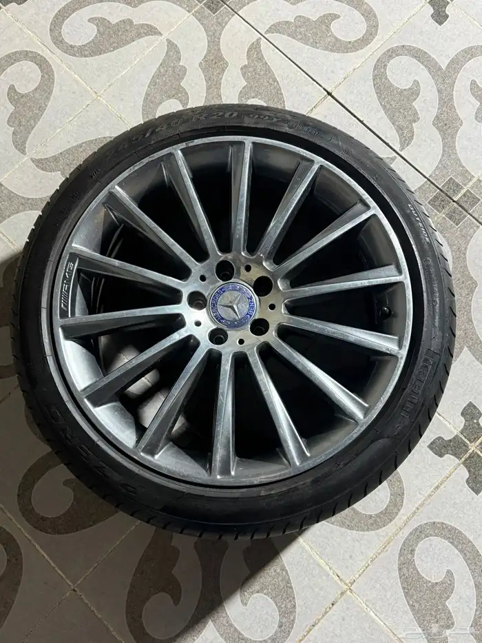 جنوط مرسيدس يخت اصلي بكفراتها 0