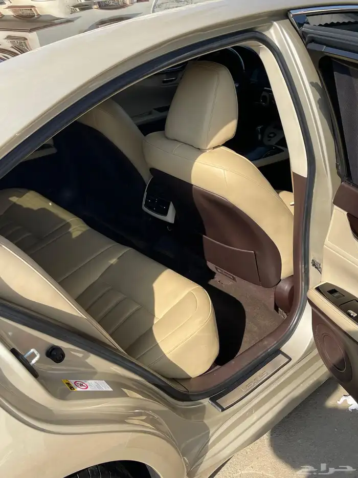 لكزس ES 2016 DD فل كامل 10