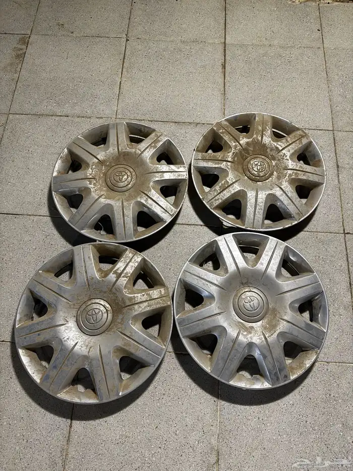 طيس كامري 2004 اصلي وكاله جديد بالكرتون . 0