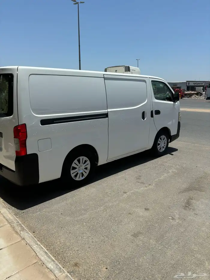 نيسان اورفان ثلاجة 2020 ديزل 5