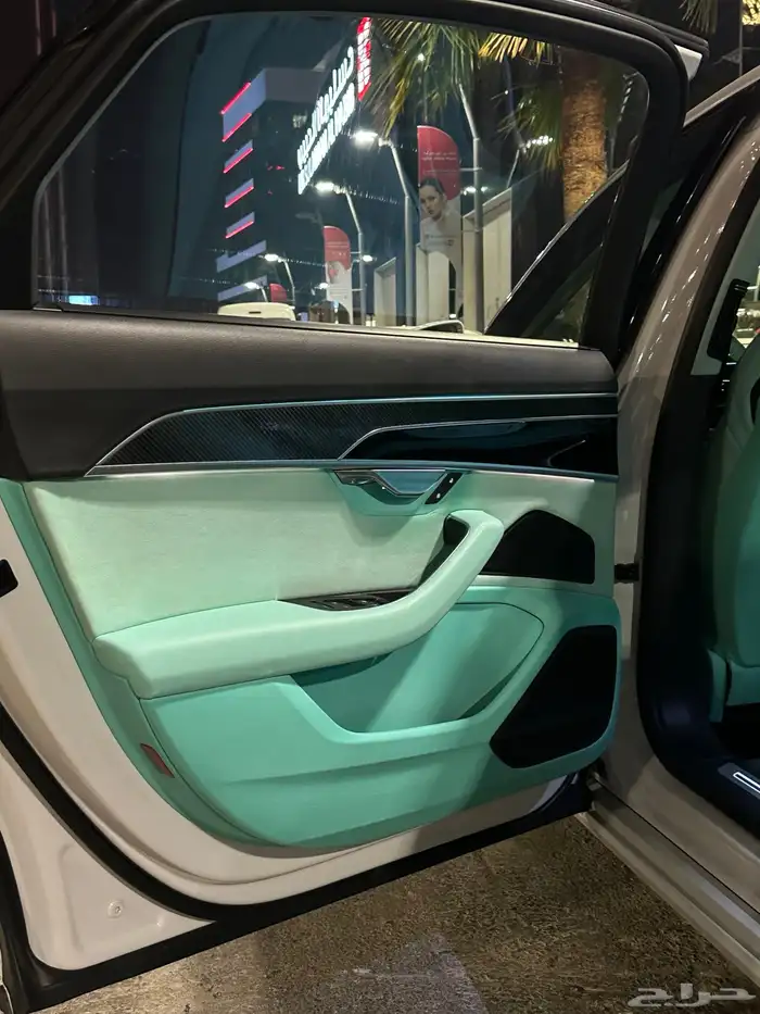 اودي A8   2019 8