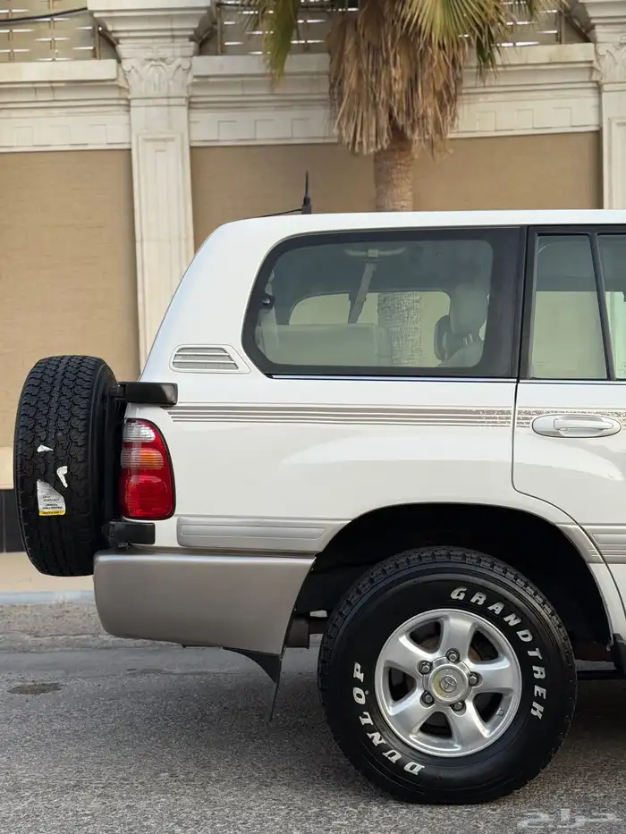 لاندكروزر VXR فكسار قير عادي اساس فل ( وكالة ) 7