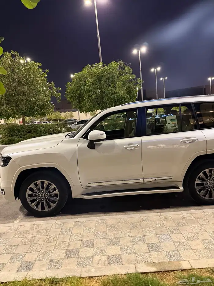 تويوتا لاند كروزر 2024 6