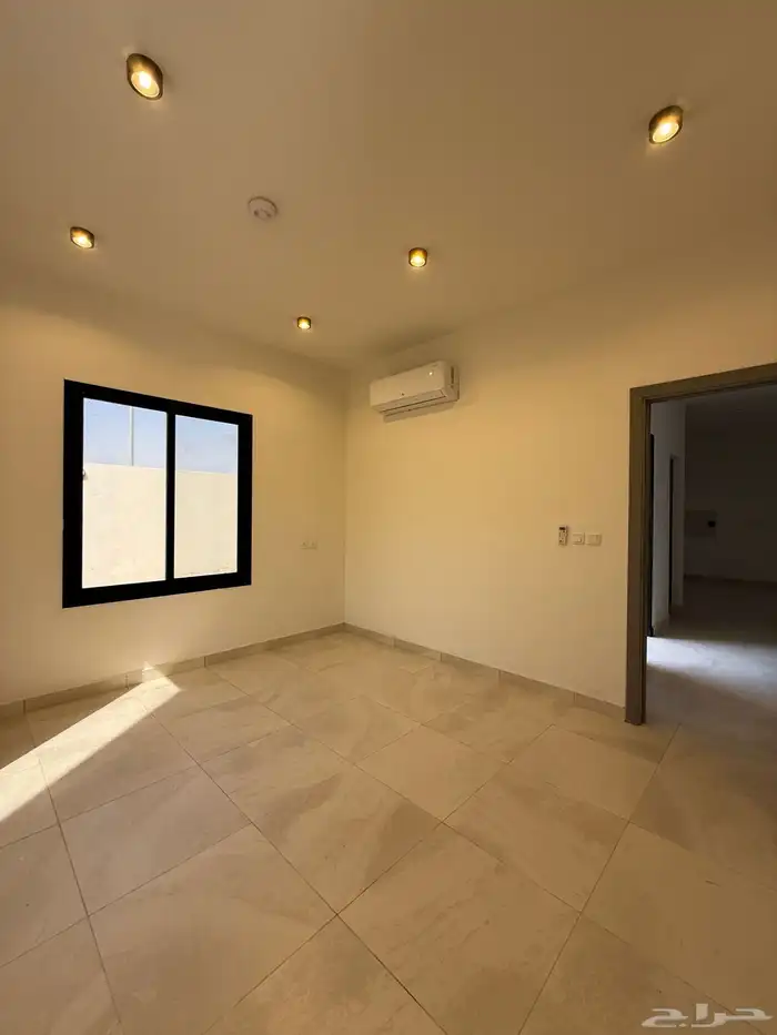 فيلا جديدة فاخرة للإيجار إسكان فالي شارعين 3500 ريال شهريا 13