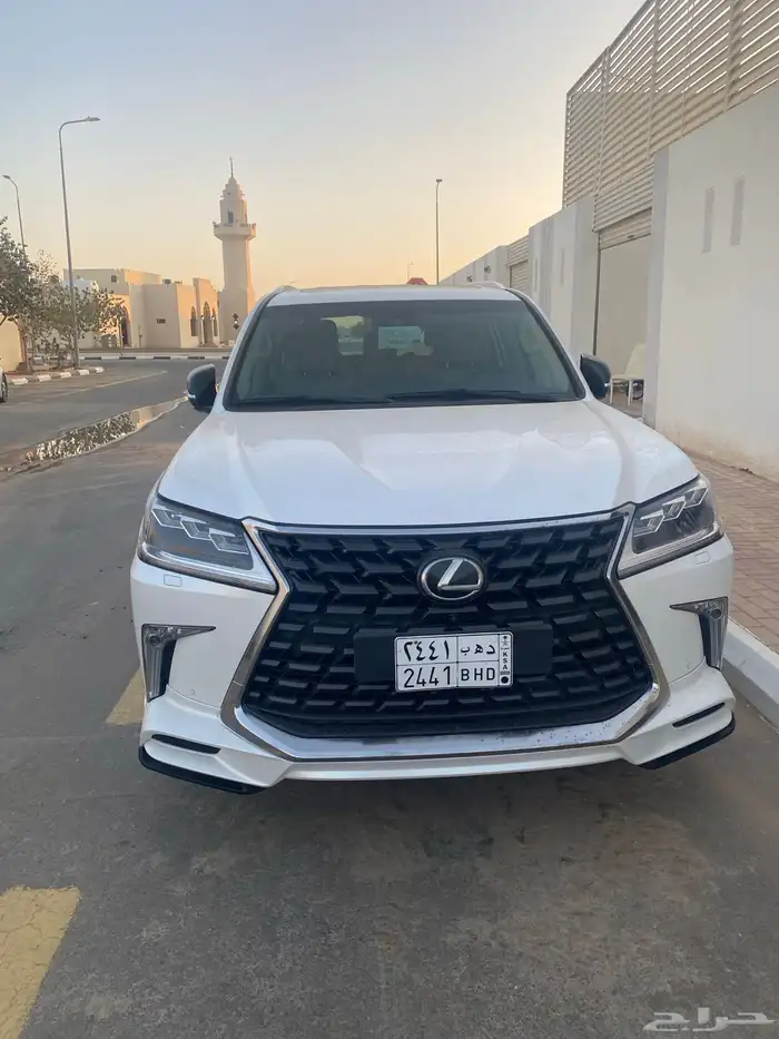 جيب لكزس 2021 11