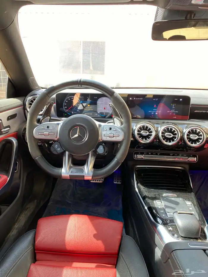 للبيع مرسيدس CLA35 AMG اسود 2020 الجفالي 15