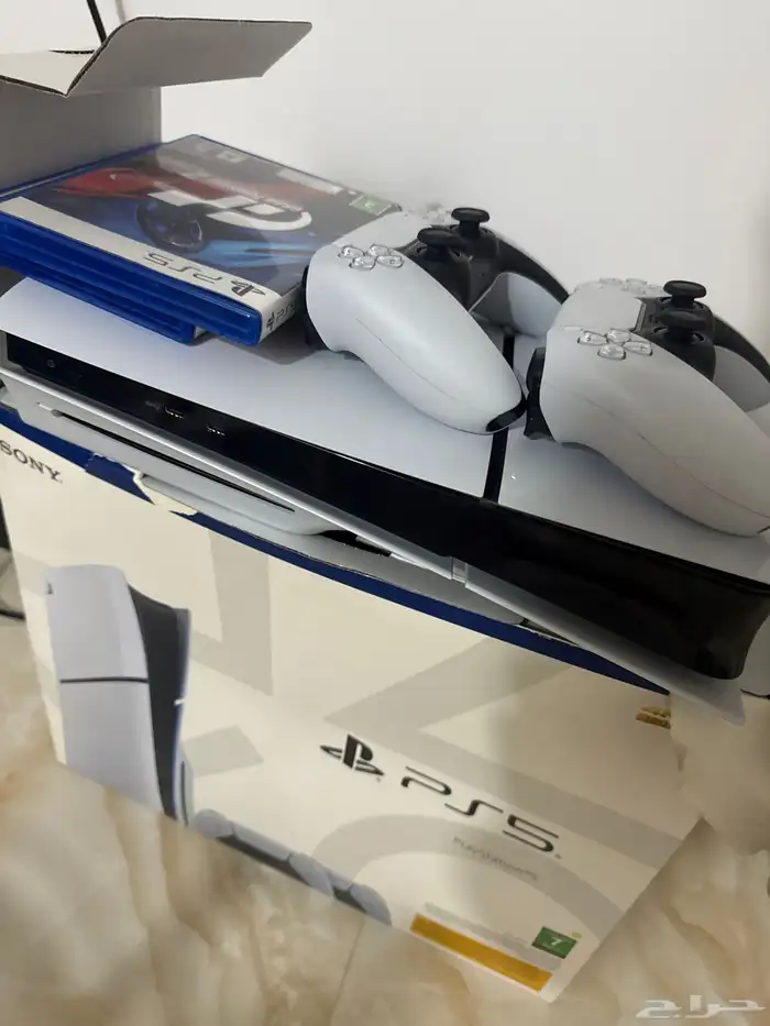 سوني 5 مدخل شريط مع يدين مع خمس العاب 0