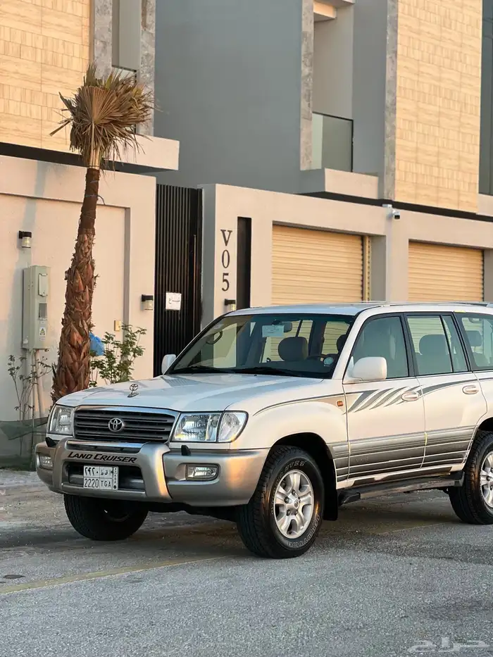 لاندكلوزر 2003 VX.R نضيف 10