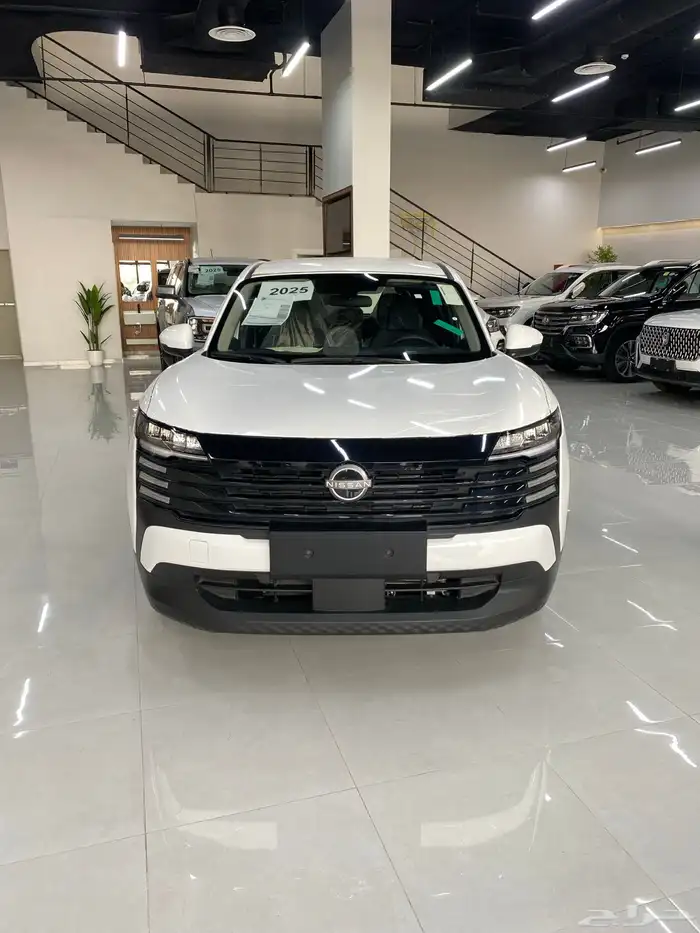 متوفر نيسان كيكس ستاندر موديل 2025 بافضل سعر 13