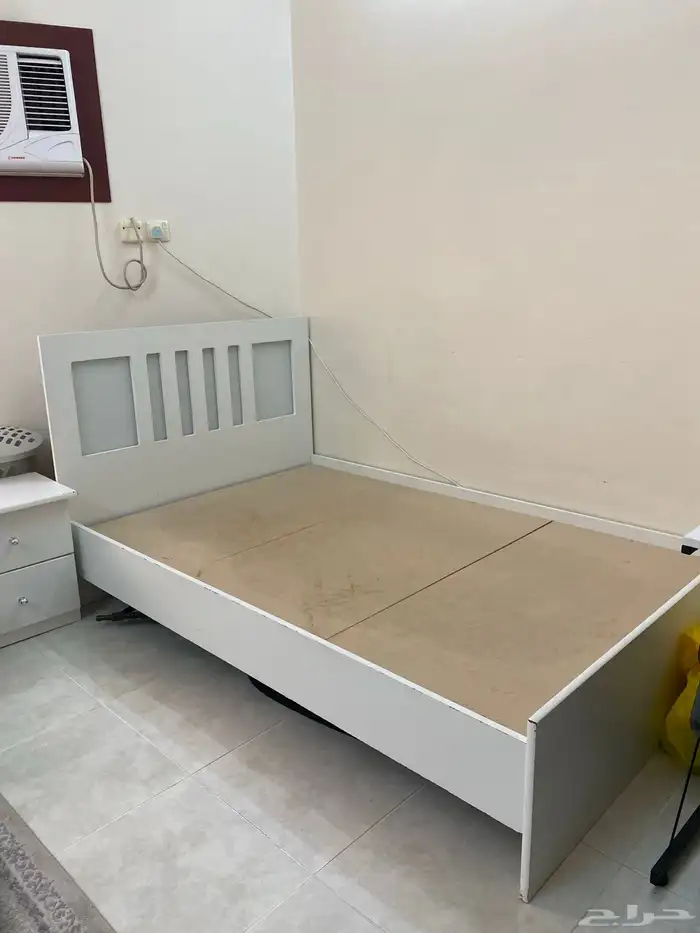 سرير نوم 2