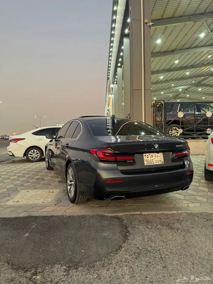 بي ام موديل 2023 للبيع .. 7