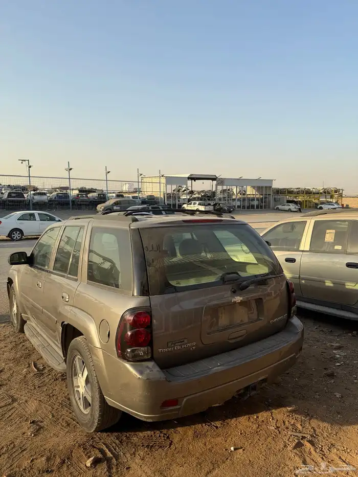 قطع غيار بليزر جميع أنواع الموديلات من 2002 إلى 2009 4